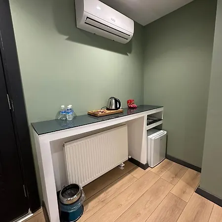 Отель Heaven Airport