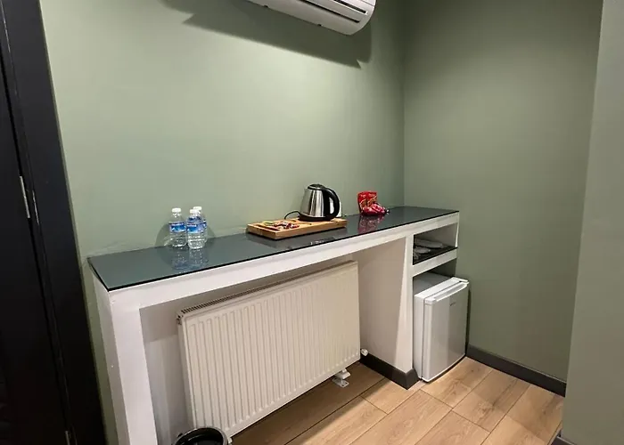 Hotel Heaven Airport